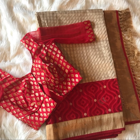 Other - NEW Red and Cream saree with blouse Indian